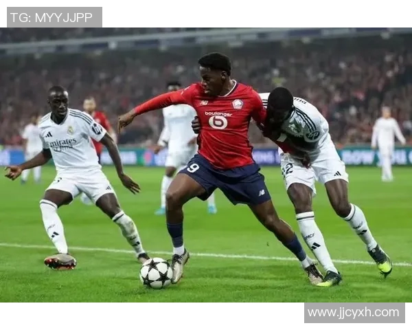 皇马巴黎双双爆冷！西甲法甲格局生变，阿森纳热刺强势领跑